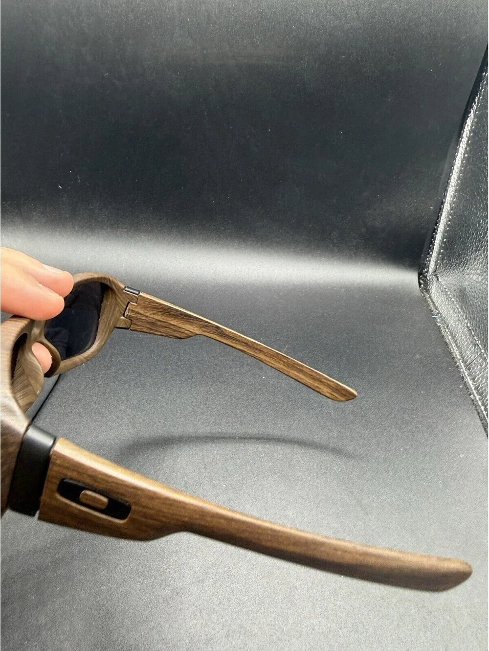 Oakley Montefrio Woodgrain Frame 03-574